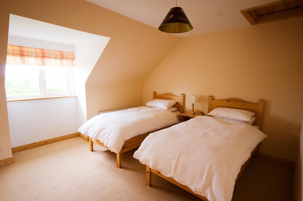 Lake Rise Holiday Home At Kilmaddaroe Carrick-on-Shannon Room photo