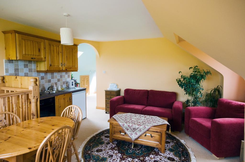 Lake Rise Holiday Home At Kilmaddaroe Carrick-on-Shannon Room photo